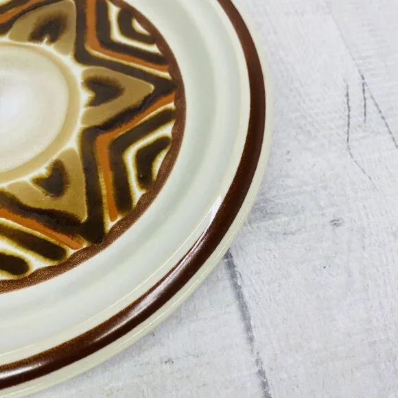 Vintage Acsons MONTEZUMA 8675 Oven Safe Beige Round Stoneware Salad Plates Set 4